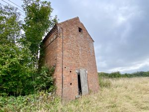 Tank House- click for photo gallery